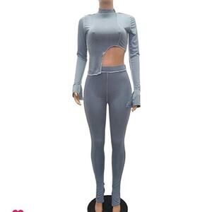 Inside Out Seam Two Piece Outfit Size Small!!